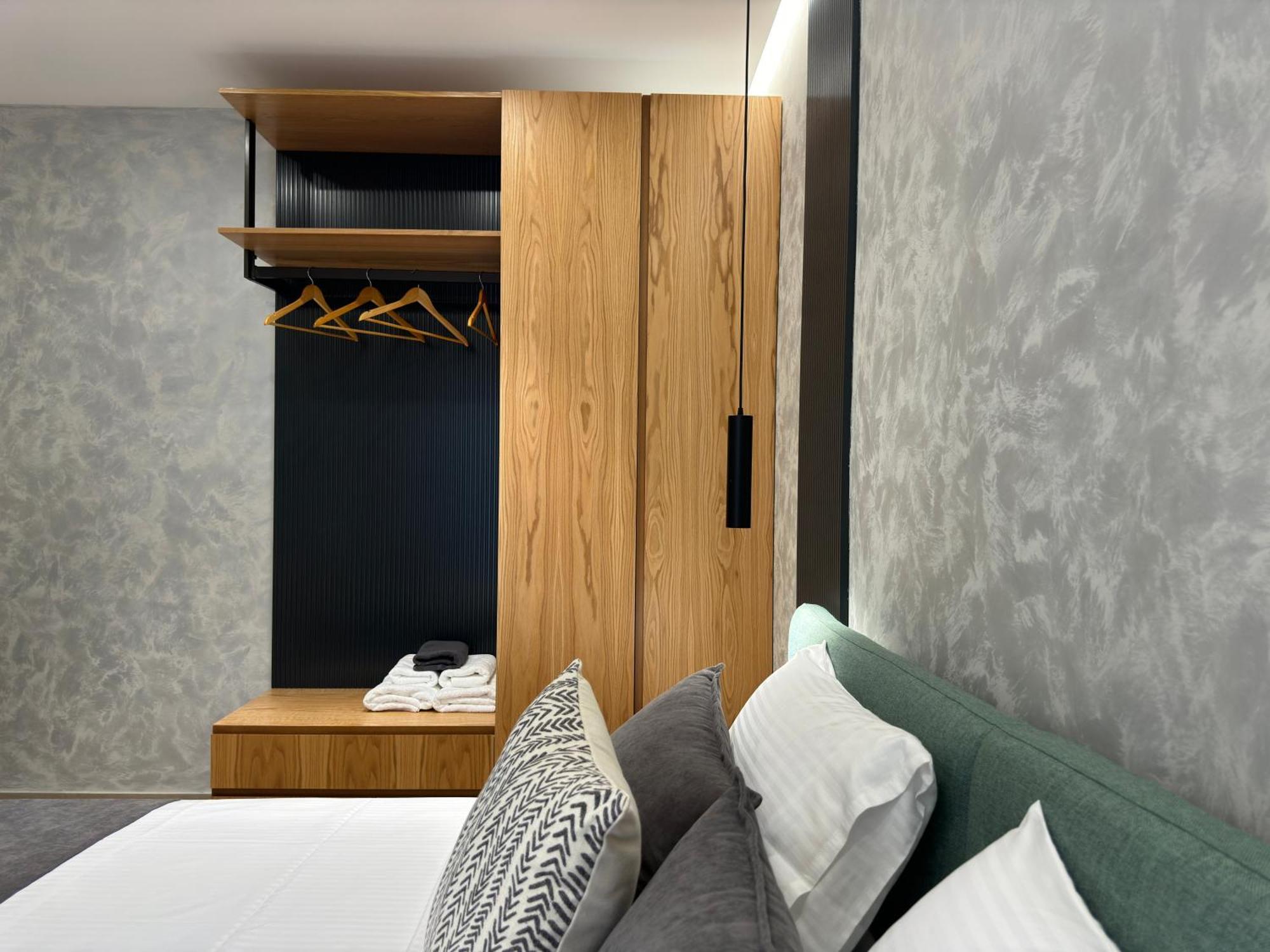 Twins Hotel Влёра Экстерьер фото